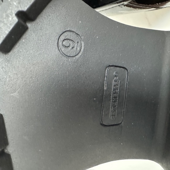 New Seychelles Black Patent Heeled Penny Loafers Chunky Heel 90s Size 9 - Picture 9 of 9